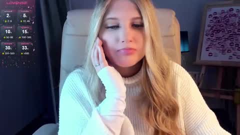 Snapshot of evacadooo chatting on March 11, 2025, 2:10 am Eva online show from March 11, 2025, 2:10 am