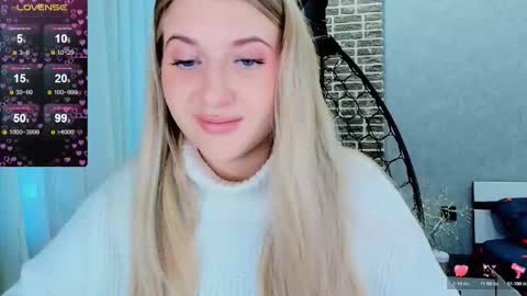 Snapshot of evacadooo chatting on October 30, 2025, 2:35 am Eva online show from October 30, 2025, 2:35 am