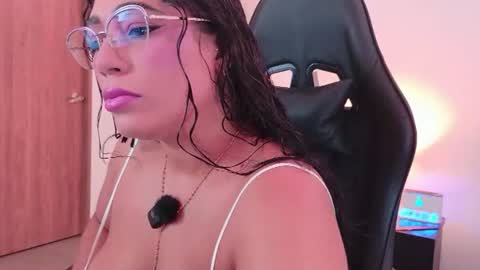 Jenny Carters online show from July 25, 2026, 7:55 pm