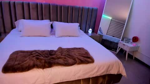 Snapshot of evagomez chatting on February 7, 2025, 5:20 am Eva Gomez online show from February 7, 2025, 5:20 am