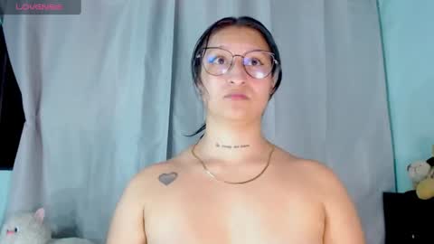Evah Lee online show from July 31, 2026, 4:01 am