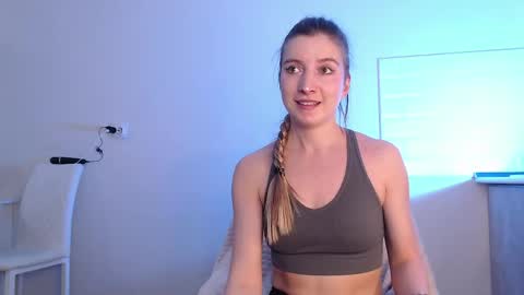 Eva online show from April 29, 2026, 3:54 am