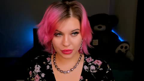 Eva online show from February 1, 2025, 2:16 am