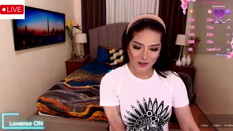 Snapshot of evahir chatting on July 17, 2026, 4:01 pm evahir online show from July 17, 2026, 4:01 pm