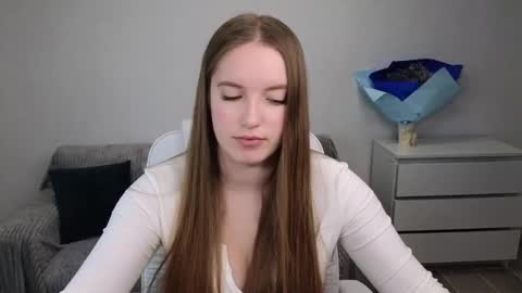 Snapshot of evajuly chatting on December 25, 2024, 5:26 am Eva online show from December 25, 2024, 5:26 am