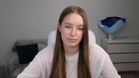 Snapshot of evajuly chatting on January 20, 2025, 2:57 pm Eva online show from January 20, 2025, 2:57 pm