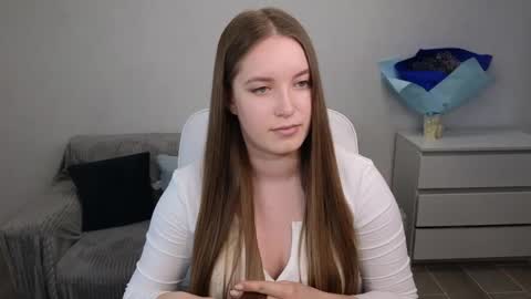 Snapshot of evajuly chatting on January 27, 2025, 9:44 am Eva online show from January 27, 2025, 9:44 am