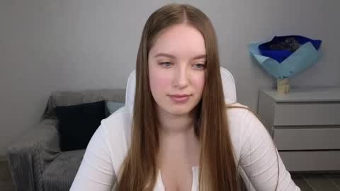 Snapshot of evajuly chatting on January 29, 2025, 6:33 am Eva online show from January 29, 2025, 6:33 am