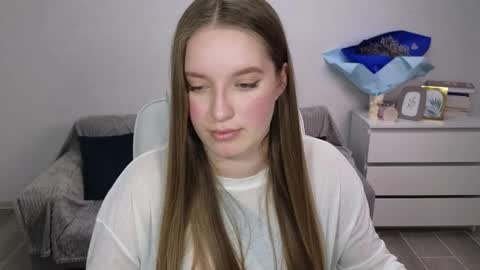 Eva online show from December 17, 2025, 8:59 pm