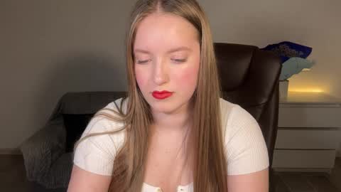 Eva online show from April 25, 2026, 7:55 pm