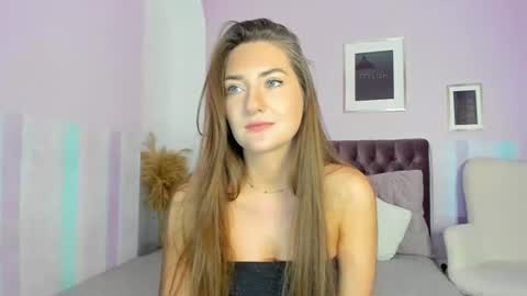 Eva online show from June 12, 2026, 3:27 am
