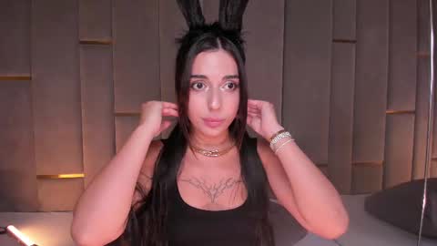 Snapshot of evalims chatting on March 9, 2025, 10:30 am EVA online show from March 9, 2025, 10:30 am