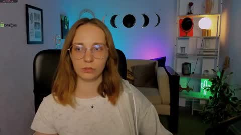 Snapshot of evalora_vei chatting on June 20, 2026, 7:05 pm evalora online show from June 20, 2026, 7:05 pm