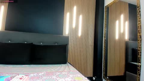 Eva online show from March 13, 2026, 1:29 pm