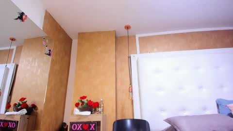 Snapshot of evamilf24 chatting on June 2, 2026, 12:51 pm evamilf24 online show from June 2, 2026, 12:51 pm