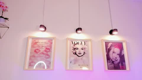 Snapshot of evan_voss chatting on November 21, 2025, 7:12 pm Evan voss help me get 200 likesindependent model online show from November 21, 2025, 7:12 pm