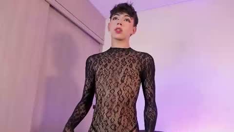 Evan voss  help me get 200 likesindependent model online show from July 14, 2026, 8:25 pm