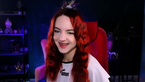 Snapshot of evanellson chatting on September 17, 2025, 9:44 am Eva online show from September 17, 2025, 9:44 am