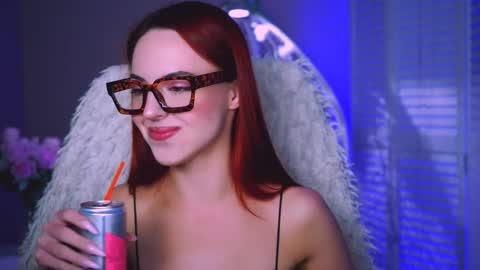 Snapshot of evanellson chatting on September 26, 2025, 1:26 pm Eva online show from September 26, 2025, 1:26 pm