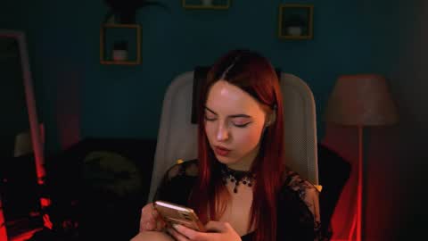 Eva  online show from April 29, 2026, 6:03 pm