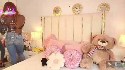 evangelin_ts online show from June 12, 2026, 1:43 pm