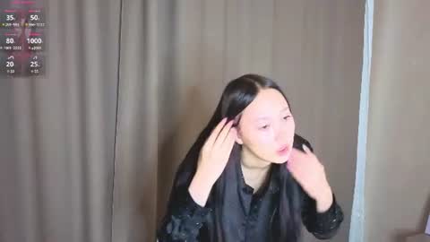 Hello im Lia online show from August 7, 2026, 4:31 pm