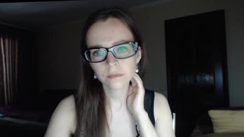 Snapshot of evangeline06 chatting on May 27, 2026, 8:55 am YourMistress online show from May 27, 2026, 8:55 am