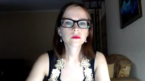 Snapshot of evangeline06 chatting on July 28, 2026, 8:54 am YourMistress online show from July 28, 2026, 8:54 am