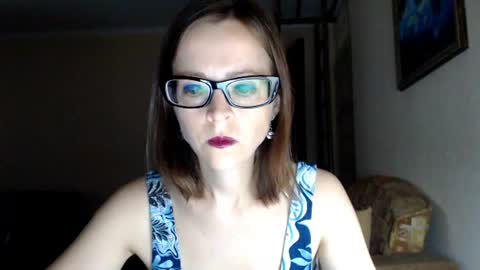 Snapshot of evangeline06 chatting on July 30, 2026, 8:35 am YourMistress online show from July 30, 2026, 8:35 am