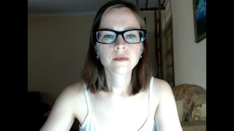 Snapshot of evangeline06 chatting on August 3, 2026, 9:04 am YourMistress online show from August 3, 2026, 9:04 am