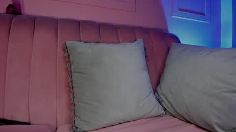 Snapshot of evangeline_bell chatting on February 8, 2025, 9:15 pm Eva online show from February 8, 2025, 9:15 pm