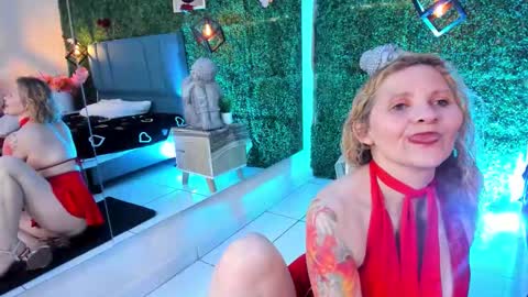  Evangelyne  online show from February 24, 2026, 7:45 pm