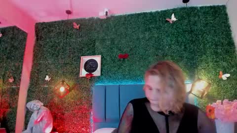  Evangelyne  online show from March 16, 2026, 7:29 pm