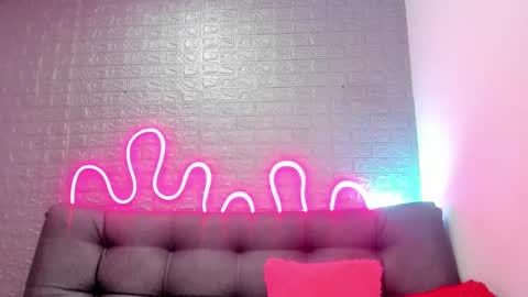 Evan and Susan online show from September 17, 2025, 5:25 pm