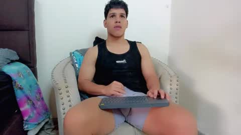 Snapshot of evansfenty chatting on June 27, 2026, 4:34 pm evansfenty online show from June 27, 2026, 4:34 pm