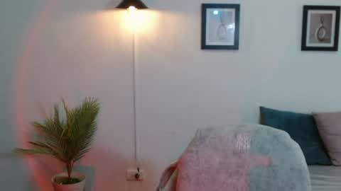 Evanssa lx online show from June 22, 2026, 7:44 pm