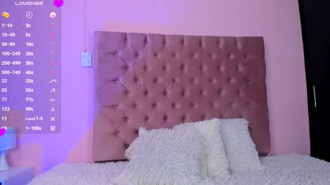 Snapshot of evaolimpo chatting on February 19, 2025, 7:48 pm Eva Olimpo online show from February 19, 2025, 7:48 pm