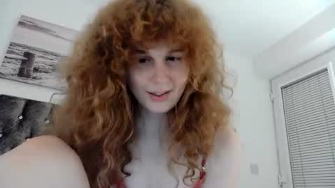 Snapshot of evapilled chatting on July 26, 2026, 9:43 pm evapilled online show from July 26, 2026, 9:43 pm