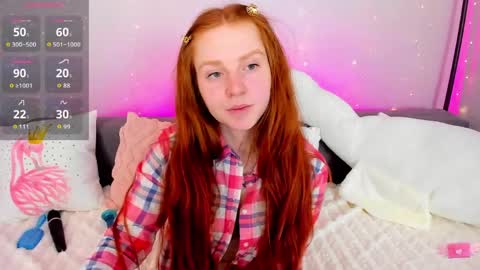 Snapshot of evarey_ chatting on April 9, 2026, 6:19 am Adelina online show from April 9, 2026, 6:19 am