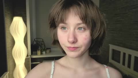 Eva online show from May 1, 2026, 7:07 pm