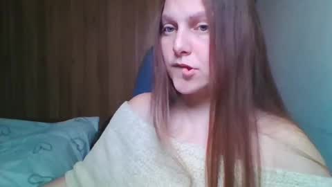 Snapshot of evasapples2026 chatting on May 15, 2026, 7:32 pm evasapples2026 online show from May 15, 2026, 7:32 pm