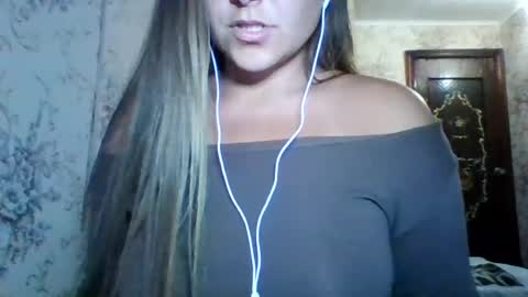 evasapples2026 online show from July 17, 2026, 9:30 pm