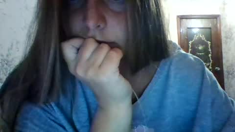 evasapples2026 online show from July 28, 2026, 8:23 pm