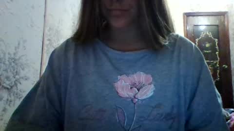 evasapples2026 online show from July 28, 2026, 10:09 pm