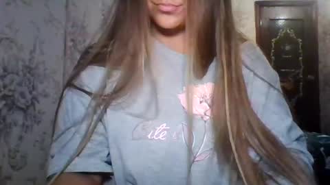 evasapples2026 online show from July 29, 2026, 8:40 pm