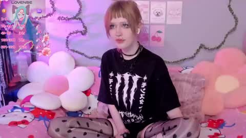 Eva online show from April 29, 2026, 9:54 pm