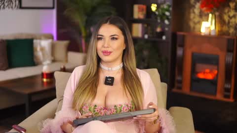 Snapshot of evasunderland chatting on January 12, 2025, 8:25 pm Eva online show from January 12, 2025, 8:25 pm