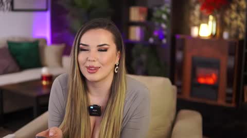 Snapshot of evasunderland chatting on February 27, 2025, 9:14 pm Eva online show from February 27, 2025, 9:14 pm