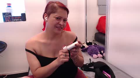 Eva Twiss online show from July 23, 2026, 2:26 pm