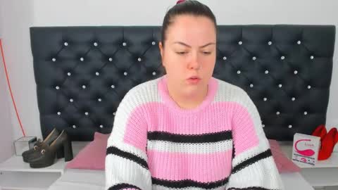 Snapshot of evawetdream chatting on January 21, 2025, 5:27 am Eva online show from January 21, 2025, 5:27 am